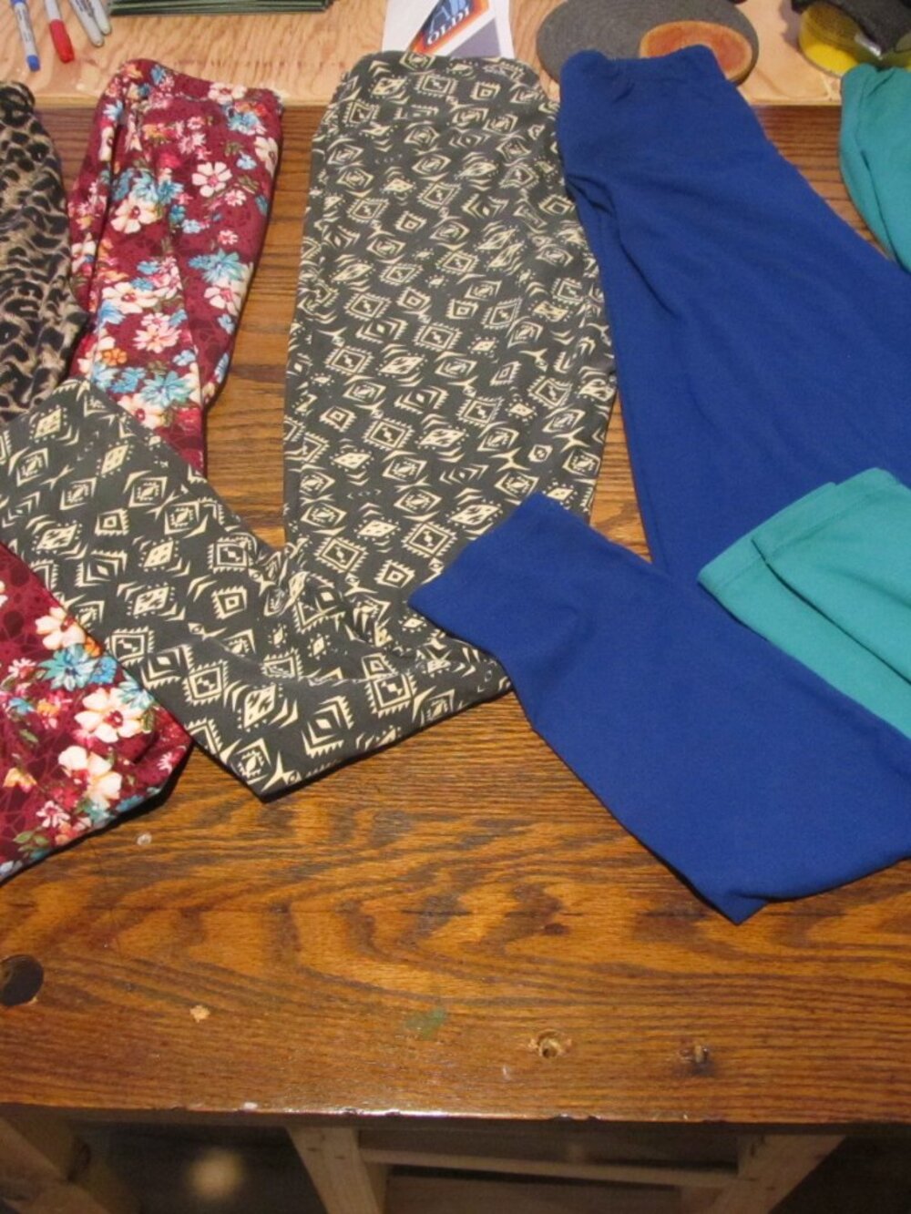 Five One Size Leggings Lot EUC